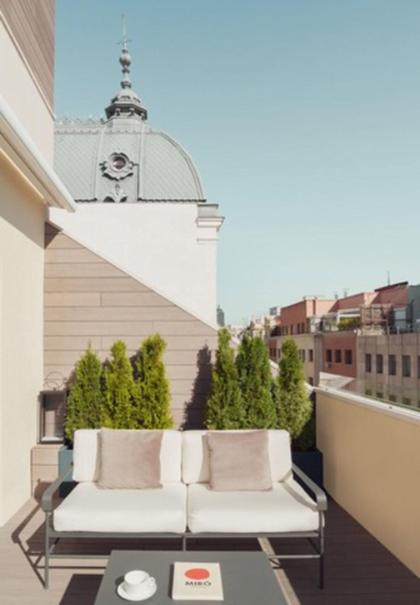 Casa Almagro By The Pavilions Hotels & Resorts Madrid Exterior photo
